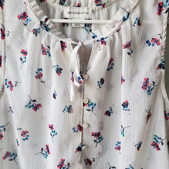 3/$15 Liz Claiborne Ruffle Neck Button up Halter Tops Women's Size Medium - Picture 8 of 15